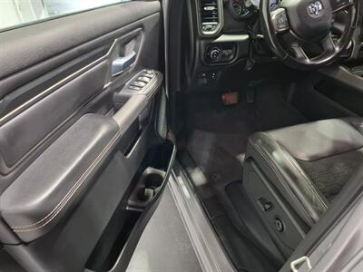 2019 RAM 1500 SPORT CREW CAB 4X4 - Photo 18 - Rochelle, IL 61068