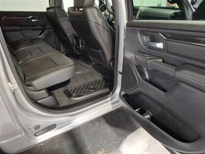 2019 RAM 1500 SPORT CREW CAB 4X4 - Photo 16 - Rochelle, IL 61068