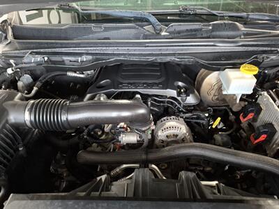 2019 RAM 1500 SPORT CREW CAB 4X4 - Photo 28 - Rochelle, IL 61068