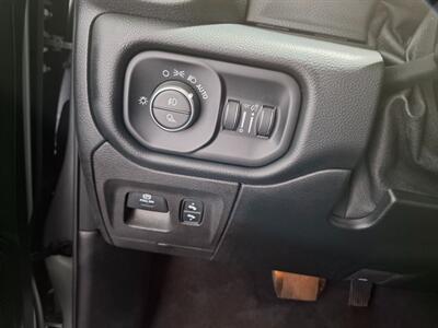 2019 RAM 1500 SPORT CREW CAB 4X4 - Photo 27 - Rochelle, IL 61068