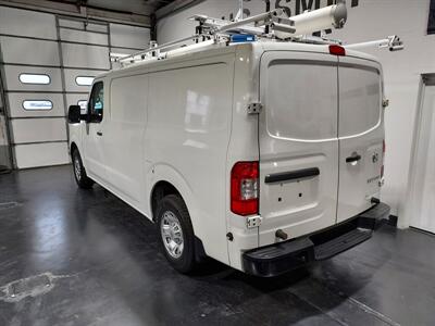 2017 Nissan NV 2500 HD S  CARGO VAN - Photo 6 - Rochelle, IL 61068