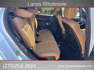 2018 Land Rover Discovery HSE  HSE Luxury 3rd Row Seating - Photo 10 - Sacramento, CA 95815
