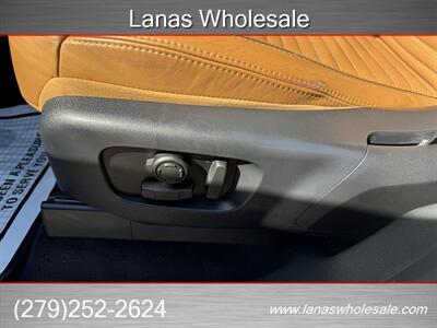 2018 Land Rover Discovery HSE  HSE Luxury 3rd Row Seating - Photo 18 - Sacramento, CA 95815