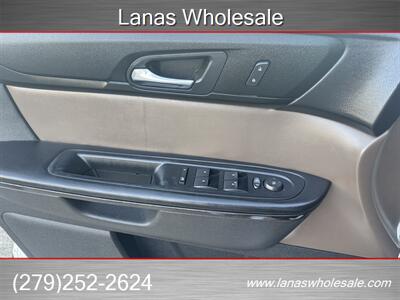 2013 GMC Acadia SLT-1  121590 - Photo 17 - Sacramento, CA 95815