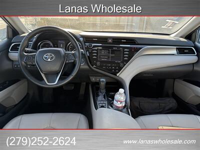 2018 Toyota Camry Hybrid SE   - Photo 2 - Sacramento, CA 95815