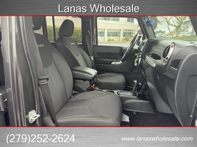 2017 Jeep Wrangler Unlimited Sahara 4WD 82k low miles   - Photo 8 - Sacramento, CA 95815