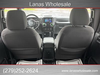 2017 Jeep Wrangler Unlimited Sahara 4WD 82k low miles   - Photo 18 - Sacramento, CA 95815