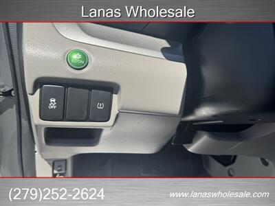 2014 Honda CR-V LX - Photo 14 - Sacramento, CA 95825