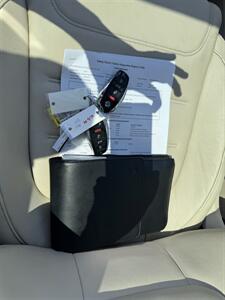 2013 Volkswagen Touareg VR6 LUX /Sport AWD - Photo 30 - Sacramento, CA 95815