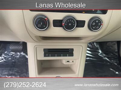 2017 Volkswagen Tiguan 2.0T Wolfsburg Edition   - Photo 14 - Sacramento, CA 95815