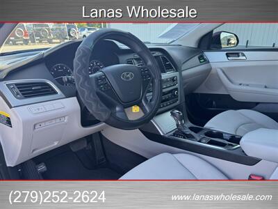 2016 Hyundai Sonata SE - Photo 10 - Sacramento, CA 95825