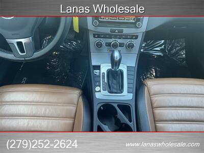 2014 Volkswagen CC Executive PZEV   - Photo 8 - Sacramento, CA 95825