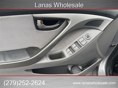 2013 Hyundai ELANTRA GLS - Photo 12 - Sacramento, CA 95825