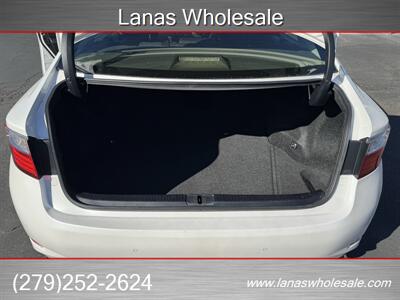 2014 Lexus ES 350   - Photo 19 - Sacramento, CA 95825