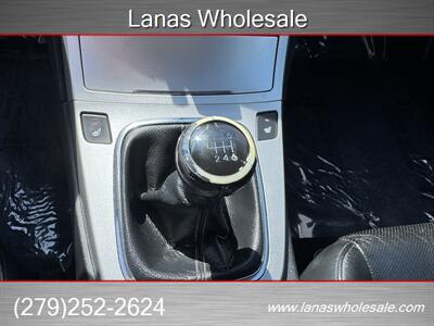 2010 Hyundai Genesis Coupe 3.8L 6- Speed Manual - Photo 10 - Sacramento, CA 95825