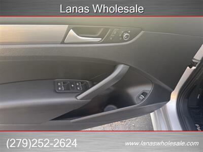 2014 Volkswagen Passat 1.8T SE PZEV - Photo 13 - Sacramento, CA 95825