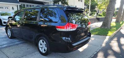 2011 Toyota Sienna LE 8-Passenger   - Photo 10 - Bridgeton, NJ 08302