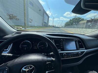 2019 Toyota Highlander XLE   - Photo 9 - Bridgeton, NJ 08302