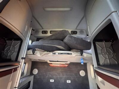 2010 Volvo D13   - Photo 9 - Bridgeton, NJ 08302
