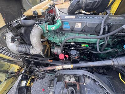 2010 Volvo D13   - Photo 14 - Bridgeton, NJ 08302