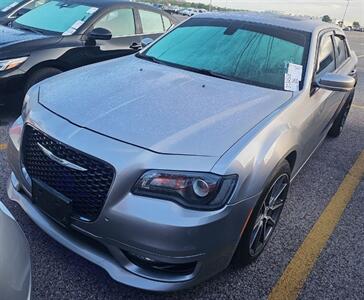 2018 Chrysler 300 Series S   - Photo 2 - Saucier, MS 39574