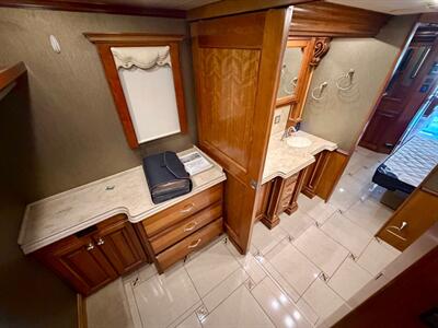 2013 Tiffin Allegro - Photo 35 - Mannford, OK 74044