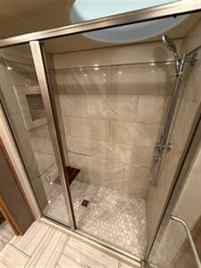 2018 American Coach XCM Chassis   - Photo 37 - Mannford, OK 74044