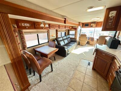 2006 Dutchstar 4027   - Photo 17 - Mannford, OK 74044