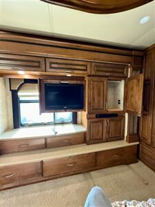 2009 Newmar Mountain Aire   - Photo 35 - Mannford, OK 74044