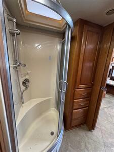 2007 Monaco Camelot 42PLQ - Photo 15 - Mannford, OK 74044