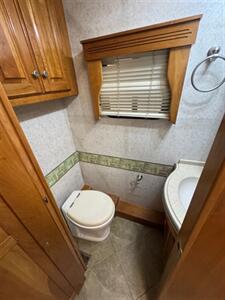 2007 Monaco Camelot 42PLQ - Photo 18 - Mannford, OK 74044