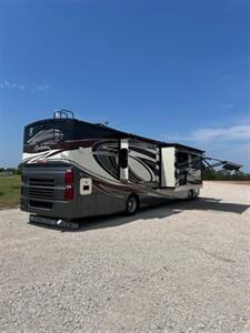 2015 Forest River BERKSIRE 40RB   - Photo 2 - Mannford, OK 74044