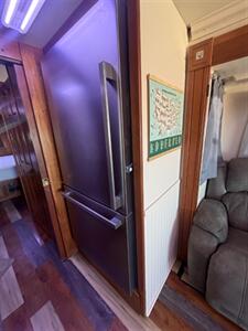 2005 American Coach tradition 42   - Photo 22 - Mannford, OK 74044