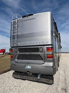 2005 American Coach tradition 42   - Photo 30 - Mannford, OK 74044