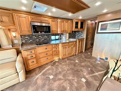 2014 Newmar DutchStar 4360 - Photo 36 - Mannford, OK 74044