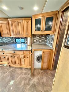 2014 Newmar DutchStar 4360 - Photo 34 - Mannford, OK 74044