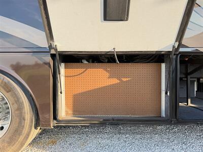 2014 Newmar DutchStar 4360 - Photo 14 - Mannford, OK 74044