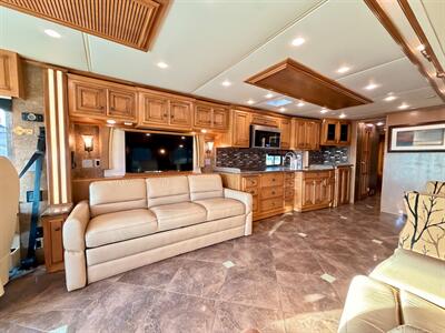 2014 Newmar DutchStar 4360 - Photo 37 - Mannford, OK 74044