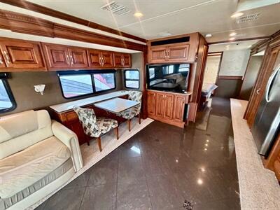 2012 FLEETWOOD DISCOVERY - Photo 5 - Mannford, OK 74044
