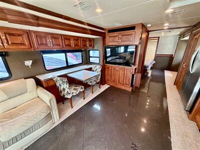 2013 FLEETWOOD DISCOVERY   - Photo 5 - Mannford, OK 74044