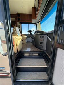 2012 Fleetwood Providence 42M - Photo 7 - Mannford, OK 74044