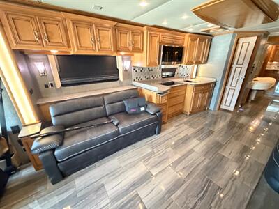 2016 Newmar Ventana - Photo 14 - Mannford, OK 74044