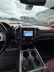 2018 Ford F-350 Super Duty Platinum   - Photo 15 - Mannford, OK 74044