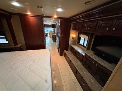 2012 Thor Tuscany 42RQ - Photo 20 - Mannford, OK 74044