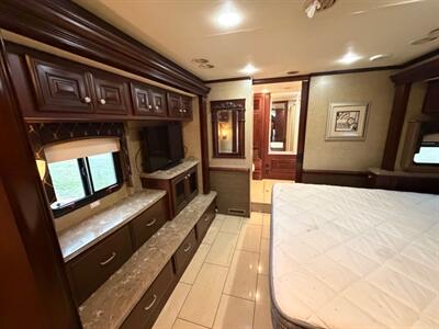 2012 Thor Tuscany 42RQ - Photo 14 - Mannford, OK 74044