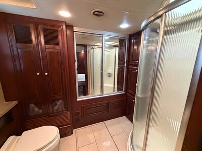 2012 Thor Tuscany 42RQ - Photo 17 - Mannford, OK 74044