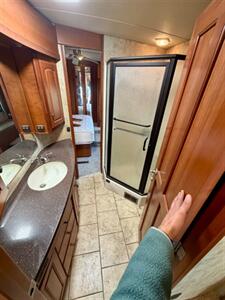 2007 Winnebago Vectra 40TD 40TD 400 hp   - Photo 9 - Mannford, OK 74044