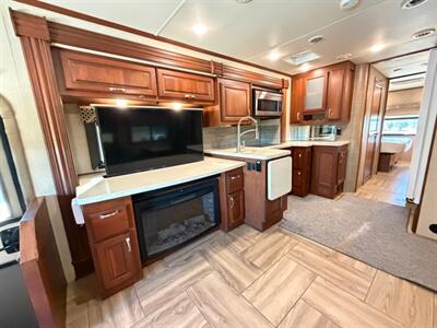 2018 DYNAMAX DX3 37TS - Photo 9 - Mannford, OK 74044