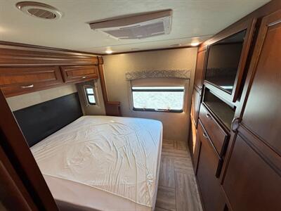 2018 DYNAMAX DX3 37TS - Photo 15 - Mannford, OK 74044