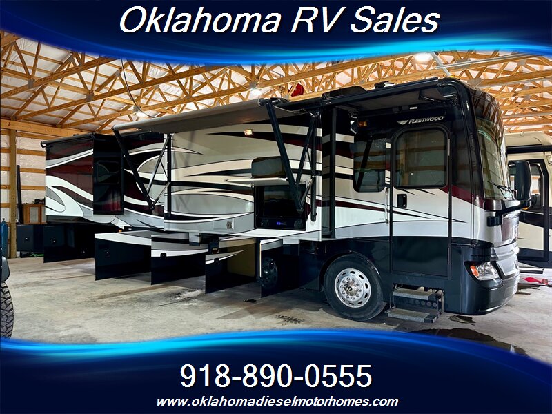 2017 Pace-Arrow M38K   - Photo 1 - Mannford, OK 74044
